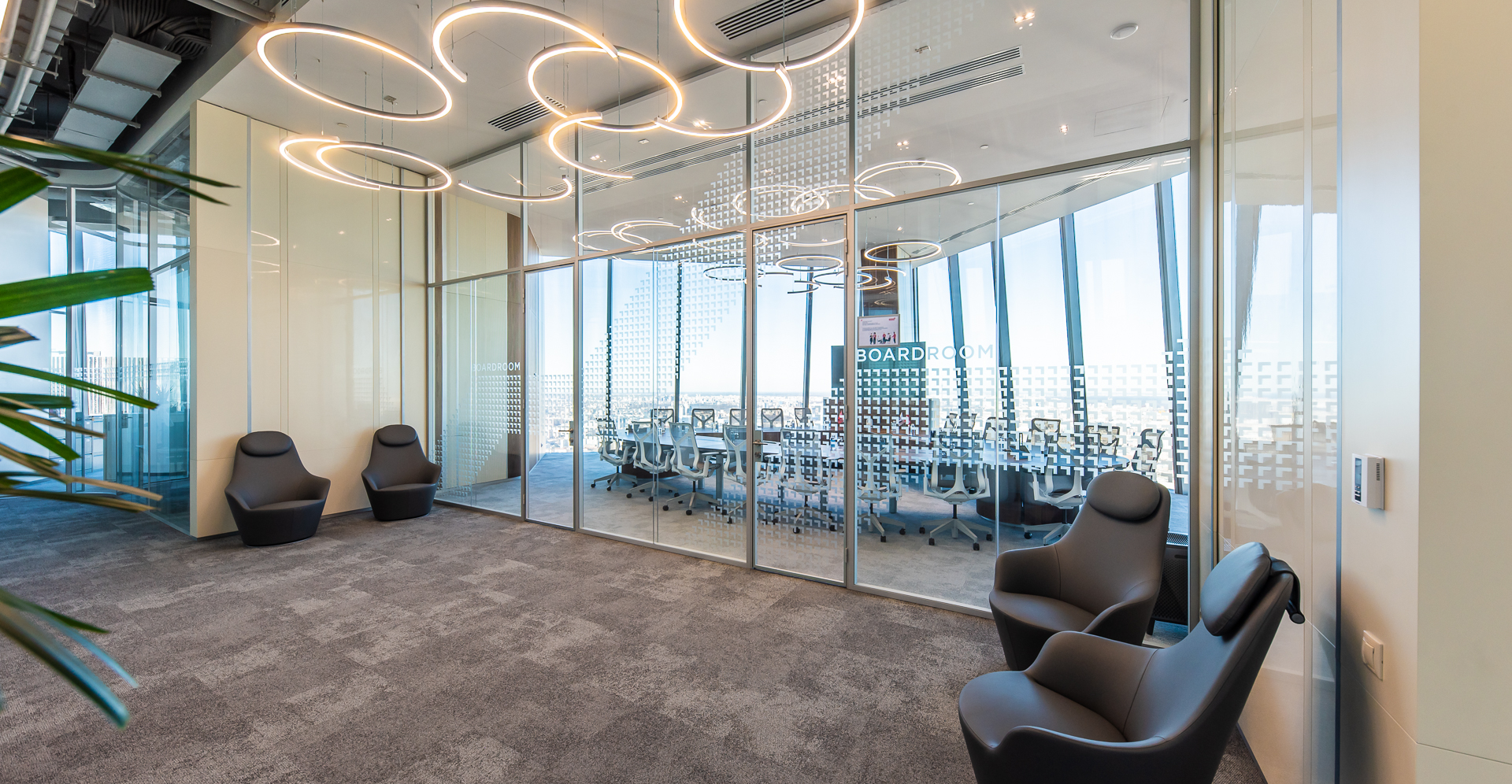 Фото проекта: Nayada установила перегородки в офисе PESCO. Изображение № 1