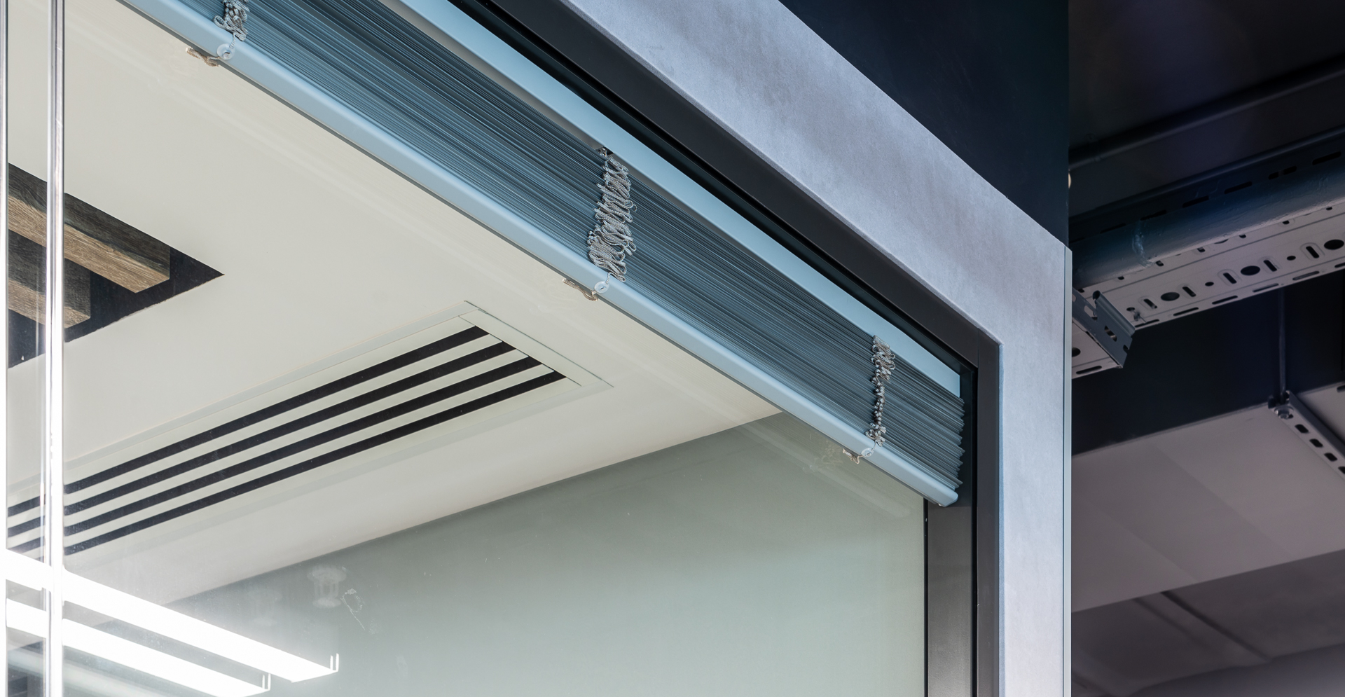 Фото проекта: Проект компании Nayada по установке систем перегородок в АО &laquo;ГНИВЦ&raquo;. Изображение № 6