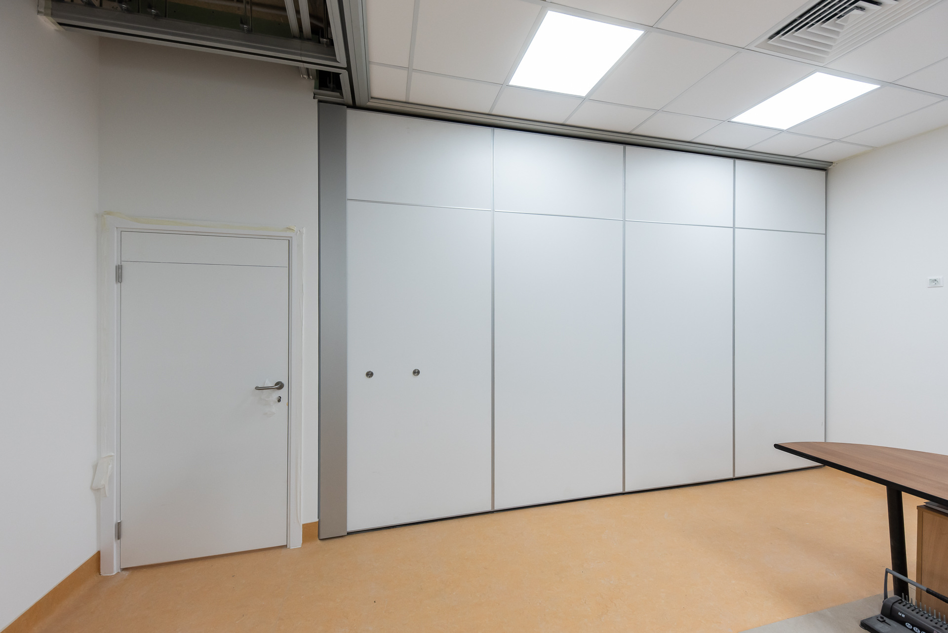 SmartWall H3 - раздвижные перегородки. Изображение №10