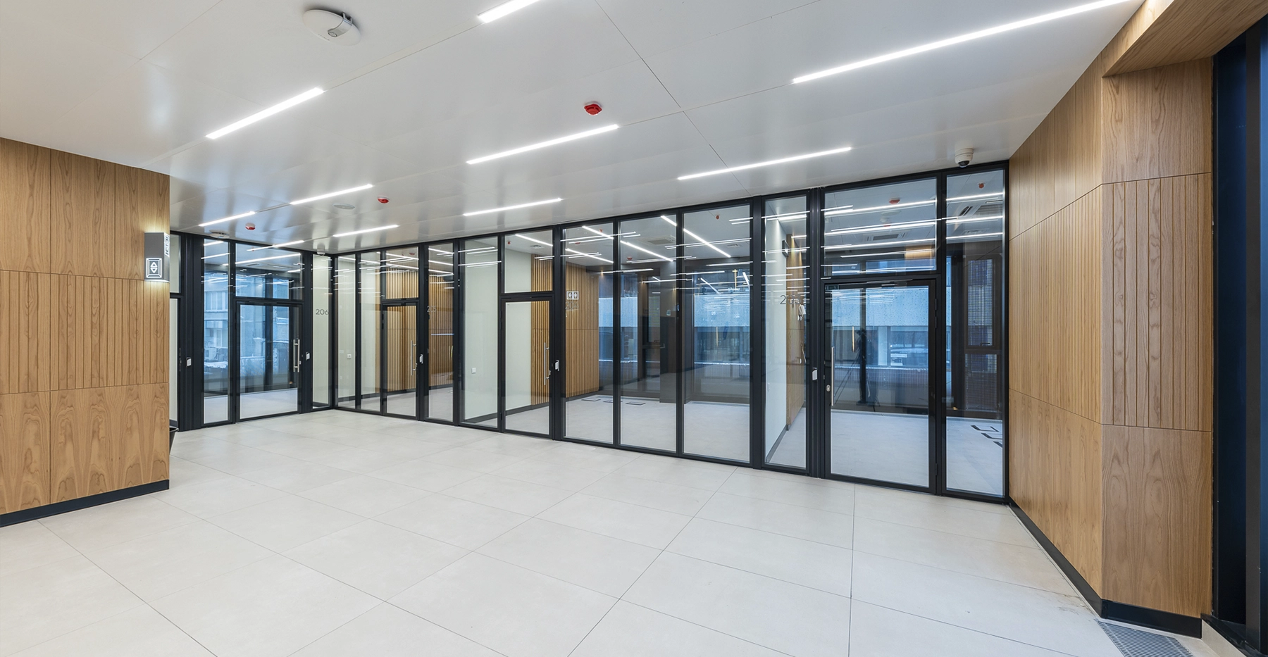 Фото проекта: Проект Nayada по установке стеклянных перегородок в МГТУ им. Баумана. Изображение № 8