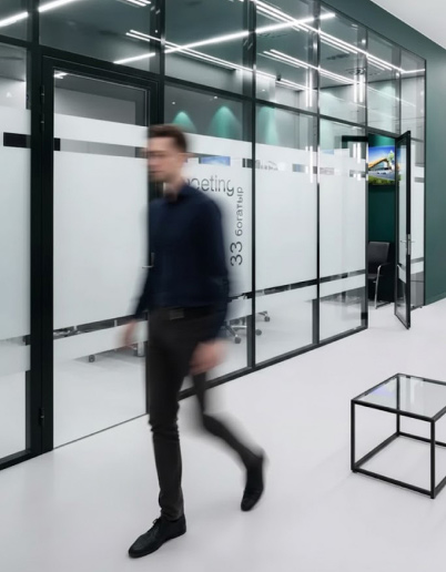 Особенности облицовки стеклом