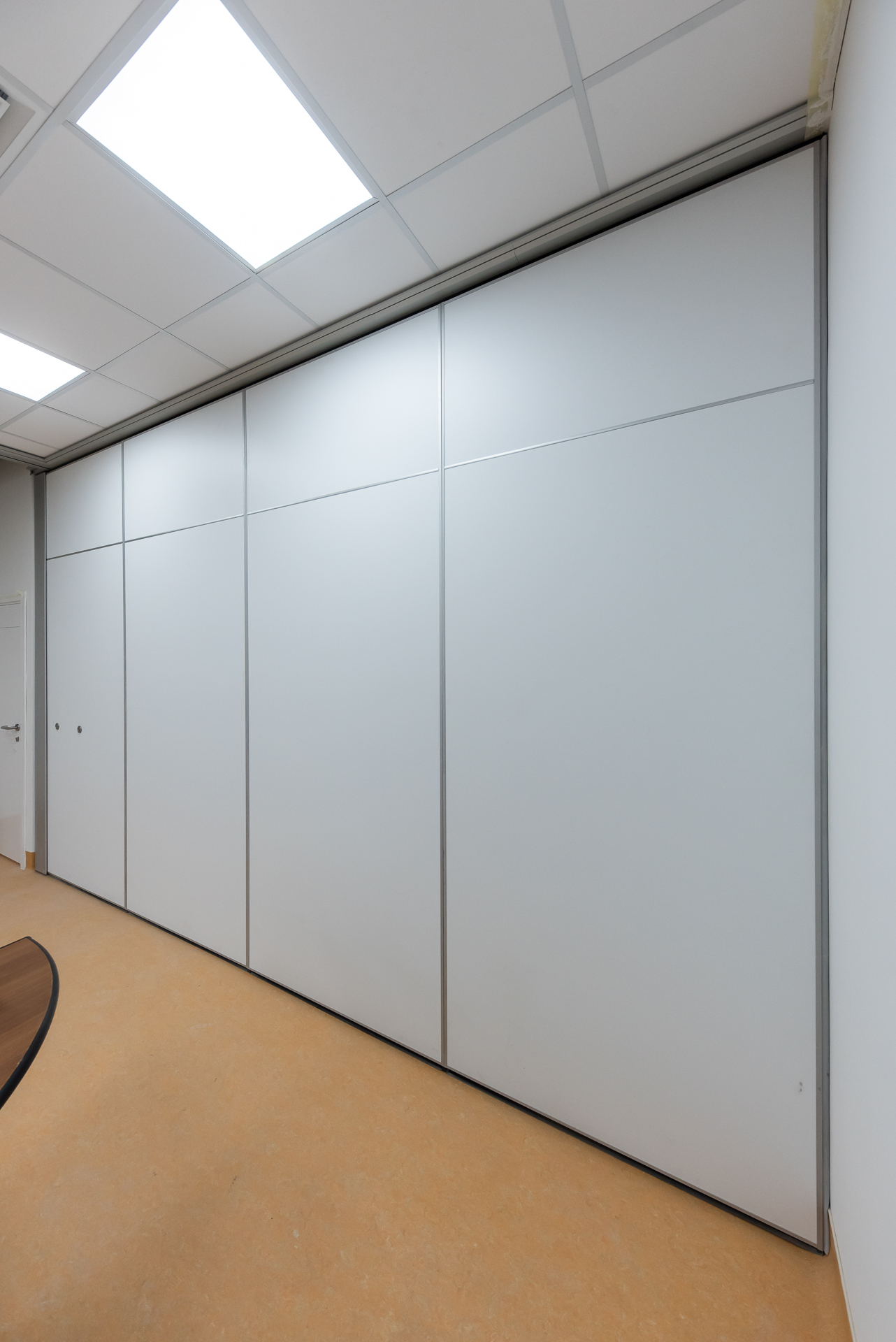 SmartWall H3 - раздвижные перегородки. Изображение №16